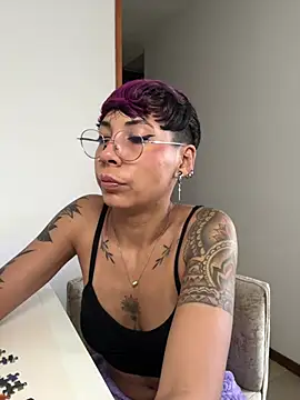 Snapshot of MiaMorgan_ chatting on June 2, 2026, 1:13 pm MiaMorgan online show from June 2, 2026, 1:13 pm