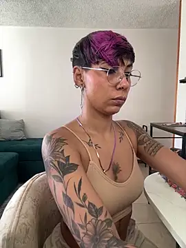 Snapshot of MiaMorgan_ chatting on June 10, 2026, 2:49 pm MiaMorgan online show from June 10, 2026, 2:49 pm