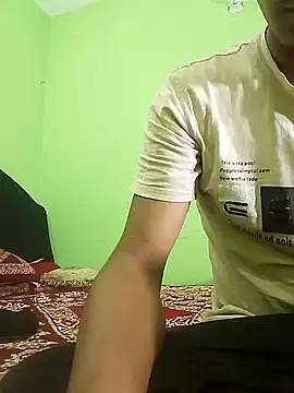 Snapshot of Taniya07 chatting on January 13, 2025, 5:44 am Taniya07 online show from January 13, 2025, 5:44 am