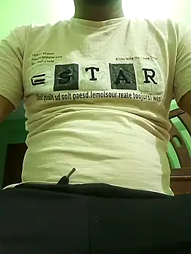 Snapshot of Taniya07 chatting on February 21, 2025, 6:18 am Taniya07 online show from February 21, 2025, 6:18 am