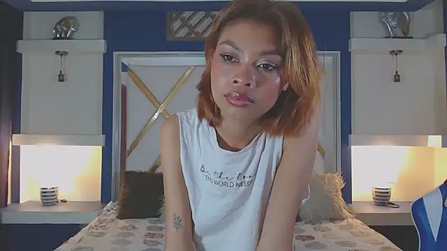 Perla prg online show from February 13, 2025, 10:22 pm