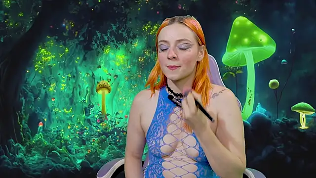 Snapshot of Dolce--Mia---Bianchi__07 chatting on October 13, 2025, 2:55 am Dolce--Mia---Bianchi 07 online show from October 13, 2025, 2:55 am