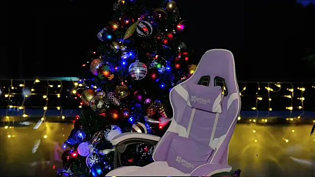 Snapshot of Dolce--Mia---Bianchi__07 chatting on November 27, 2025, 6:04 am Dolce--Mia---Bianchi 07 online show from November 27, 2025, 6:04 am