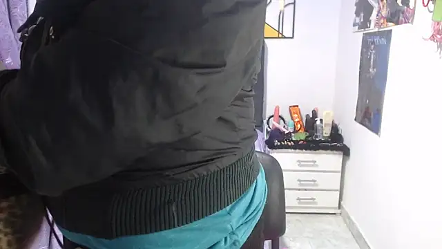 Snapshot of emperabigbootybigass chatting on June 3, 2026, 12:19 pm emperabigbootybigass online show from June 3, 2026, 12:19 pm