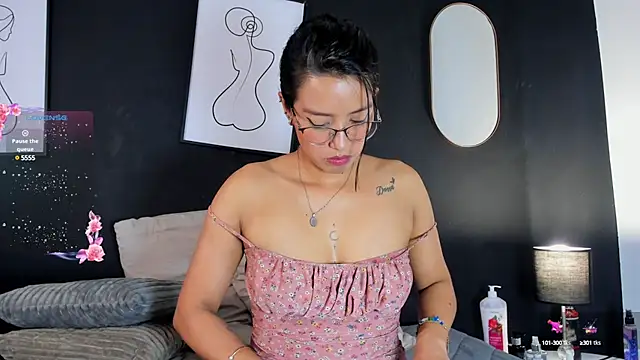 Lilith dh online show from March 20, 2025, 5:47 pm