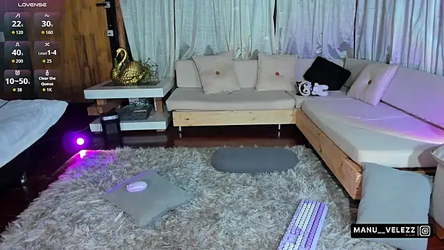 Manu Velez online show from September 12, 2025, 5:40 am