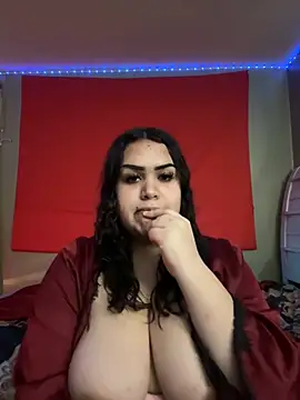 iTrapXXXBACKUP online show from January 10, 2025, 2:57 am