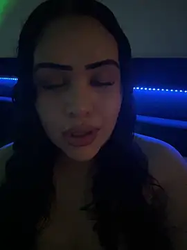 iTrapXXXBACKUP online show from March 17, 2026, 9:07 pm