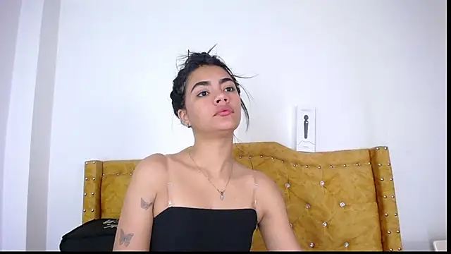 Snapshot of kihara_candy69 chatting on May 28, 2026, 12:46 pm kihara candy69 online show from May 28, 2026, 12:46 pm