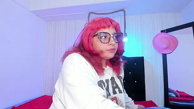 miku katsuragi online show from July 29, 2026, 2:32 am