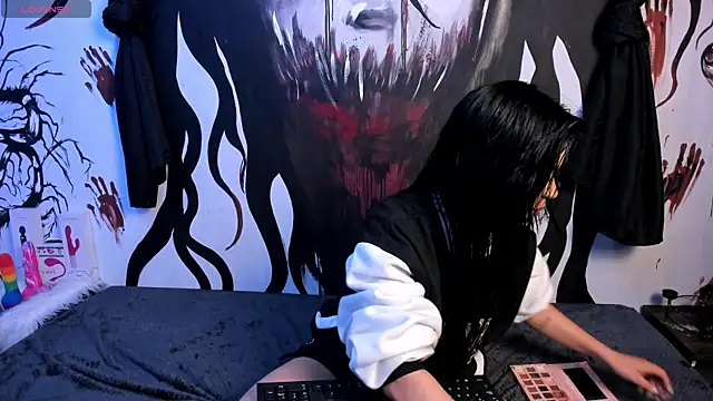 Snapshot of Kylie-fox chatting on January 8, 2025, 11:41 pm Kylie-fox online show from January 8, 2025, 11:41 pm