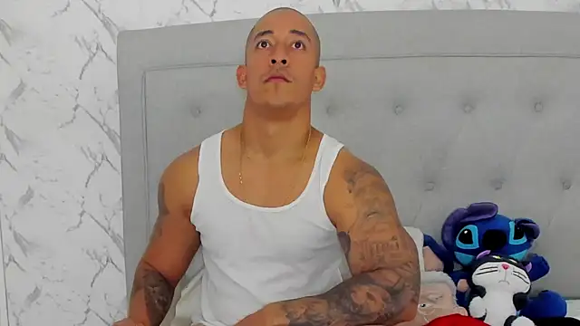 luigiferrara online show from March 10, 2026, 9:20 pm