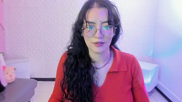 Snapshot of Violetaa_diazz chatting on June 14, 2026, 2:24 am Violetaa diazz online show from June 14, 2026, 2:24 am