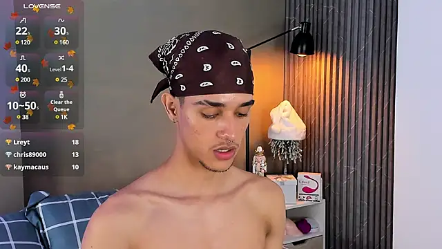 Snapshot of Busterspinter chatting on December 31, 2024, 8:26 am Busterspinter online show from December 31, 2024, 8:26 am