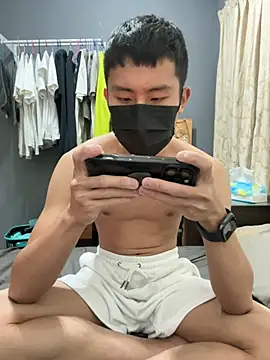 Benson18y online show from December 29, 2024, 2:21 pm