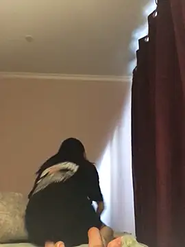 Snapshot of Milka23 chatting on December 15, 2024, 9:56 am Milka23 online show from December 15, 2024, 9:56 am