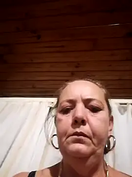 Snapshot of Kimmyb777 chatting on June 12, 2026, 4:39 pm Kimmyb777 online show from June 12, 2026, 4:39 pm