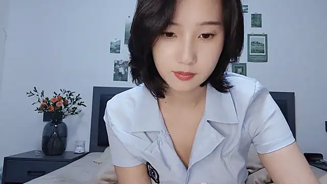 Snapshot of Arrebo1 chatting on January 15, 2025, 7:37 am Arrebo1 online show from January 15, 2025, 7:37 am