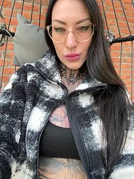 MeganWitch online show from April 26, 2026, 12:03 pm