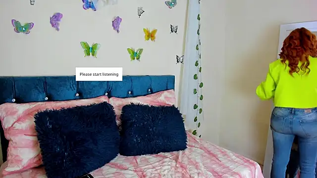 cristalwalker   online show from September 11, 2025, 11:43 am