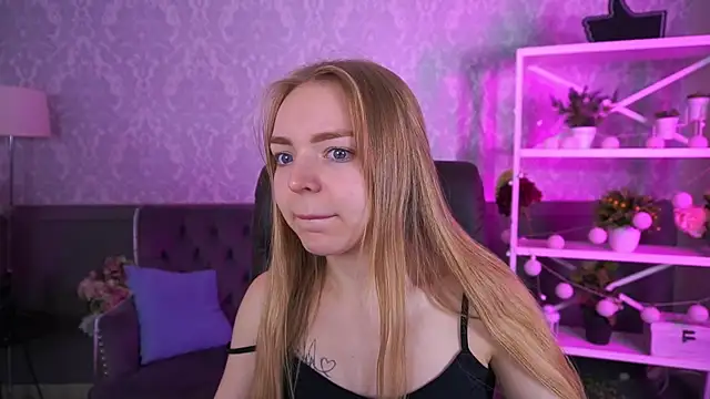 EmilySunshineS online show from October 17, 2025, 6:16 am