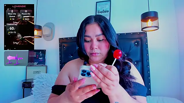 victoriajk online show from July 28, 2026, 5:56 pm