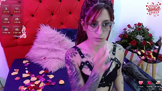 Sofi F w online show from February 14, 2025, 4:04 am