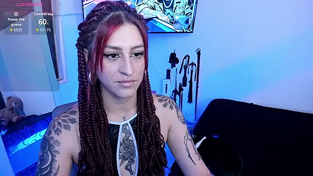 Snapshot of Sofi_F_w chatting on June 26, 2026, 4:44 pm Sofi F w online show from June 26, 2026, 4:44 pm