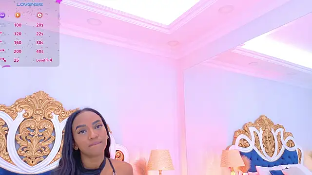 Snapshot of AshleyFerri chatting on October 4, 2025, 11:08 am AshleyFerri online show from October 4, 2025, 11:08 am