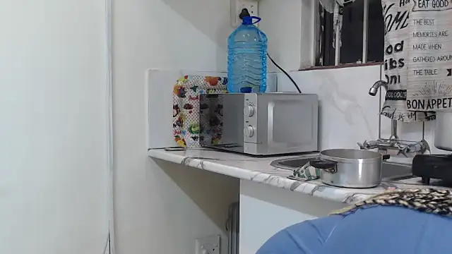 Snapshot of Hotty-boobsxxx chatting on January 30, 2025, 9:58 pm Hotty-boobsxxx online show from January 30, 2025, 9:58 pm