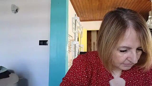 Sandcoq online show from March 9, 2026, 9:02 am