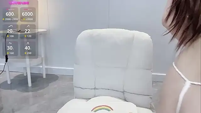 Snapshot of jiaozi-kiss chatting on October 21, 2025, 2:01 am jiaozi-kiss online show from October 21, 2025, 2:01 am