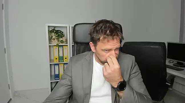 John-E-Dough online show from December 7, 2024, 5:37 am