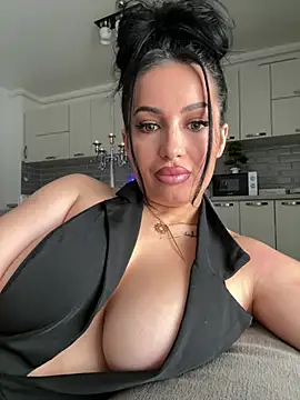 melissablack online show from January 13, 2026, 8:19 am