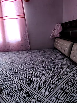 Snapshot of santurmom chatting on November 10, 2025, 5:28 am santurmom online show from November 10, 2025, 5:28 am