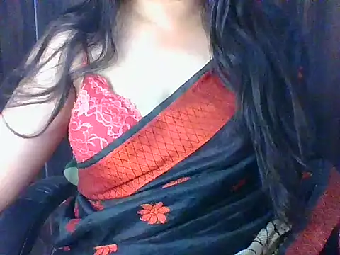 Snapshot of santurmom chatting on February 17, 2026, 6:58 pm santurmom online show from February 17, 2026, 6:58 pm