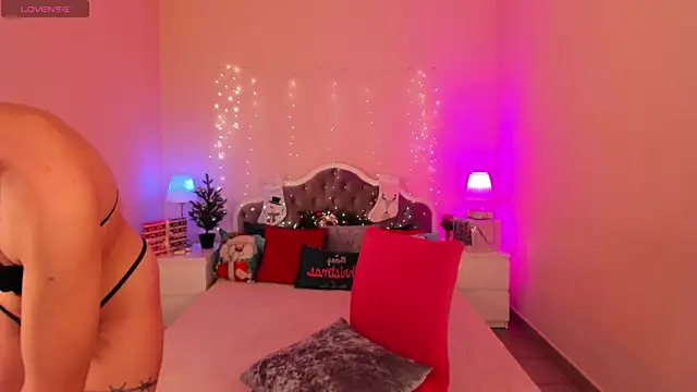 Snapshot of Aria69Stars chatting on December 30, 2024, 11:59 am Aria69Stars online show from December 30, 2024, 11:59 am