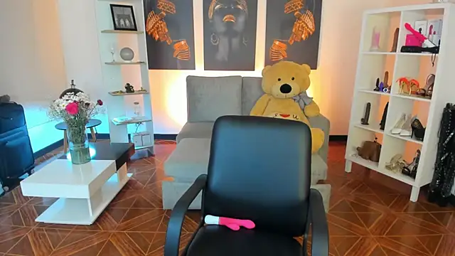 Snapshot of saralife chatting on February 6, 2026, 10:29 am saralife online show from February 6, 2026, 10:29 am