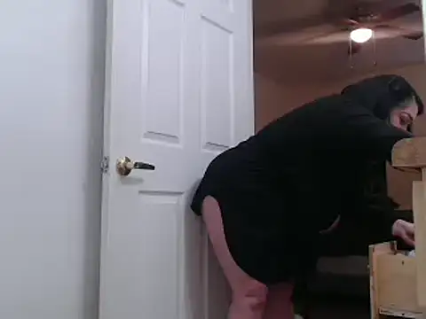 AlyssiaAmoreXO online show from February 18, 2025, 7:19 pm