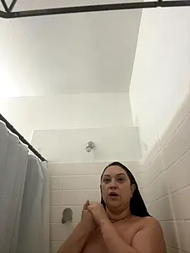 AlyssiaAmoreXO online show from November 30, 2025, 1:42 am