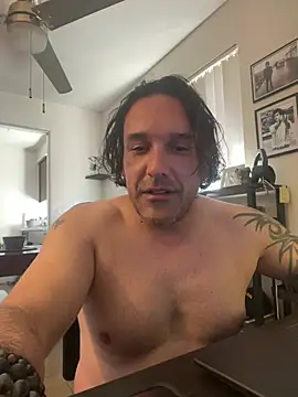 PEGATIVET online show from February 14, 2026, 10:17 pm