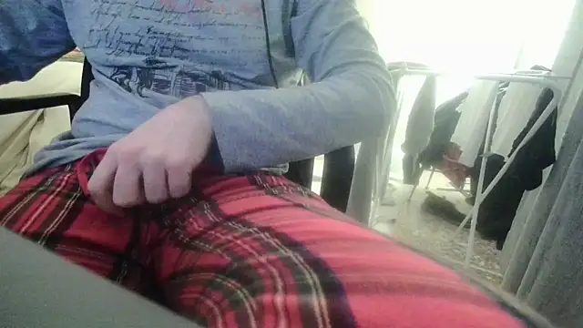 sbrodo96 online show from February 25, 2026, 6:39 pm