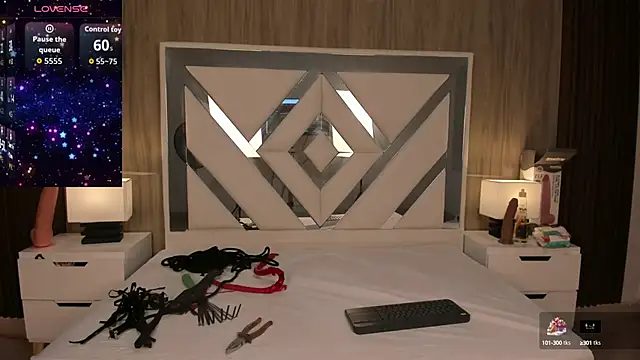 Snapshot of ValentinaThomas chatting on October 2, 2025, 7:32 pm ValentinaThomas online show from October 2, 2025, 7:32 pm