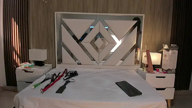 Snapshot of ValentinaThomas chatting on October 14, 2025, 7:14 pm ValentinaThomas online show from October 14, 2025, 7:14 pm