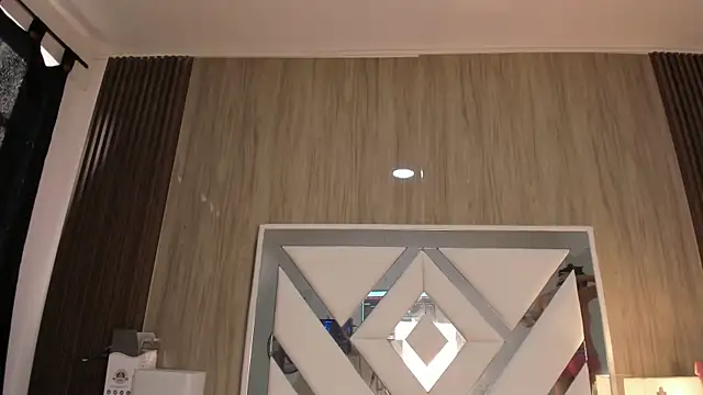 Snapshot of ValentinaThomas chatting on October 16, 2025, 6:31 pm ValentinaThomas online show from October 16, 2025, 6:31 pm