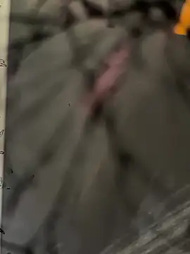 lescro95  online show from March 17, 2026, 3:59 pm