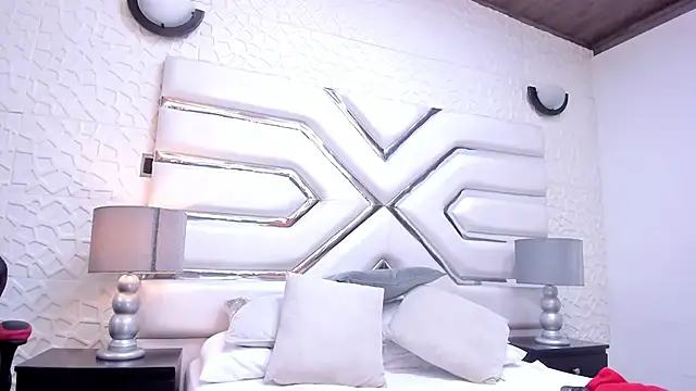 MalorySweet online show from January 2, 2025, 12:13 pm