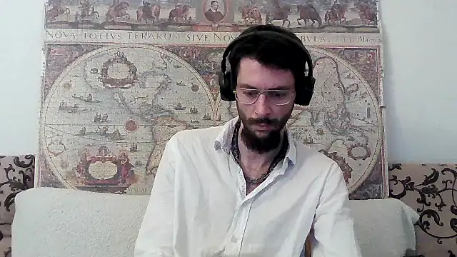 Snapshot of casualtimepassenger chatting on March 5, 2025, 4:34 am casualtimepassenger online show from March 5, 2025, 4:34 am