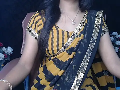 Wish Queen online show from November 1, 2025, 8:00 pm