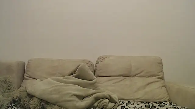Snapshot of TiffanyPeretz chatting on June 5, 2026, 7:08 pm TiffanyPeretz online show from June 5, 2026, 7:08 pm